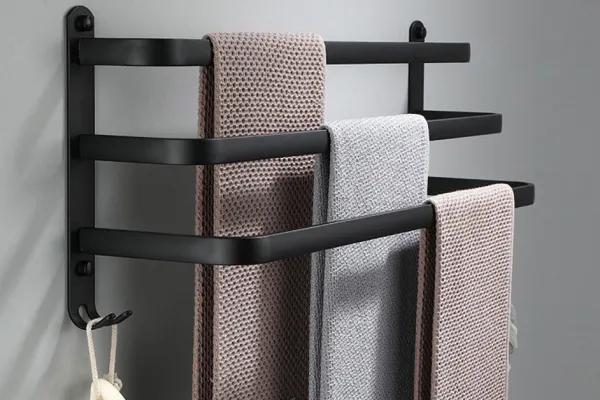 Vešiak Athos 50 cm čierny loft