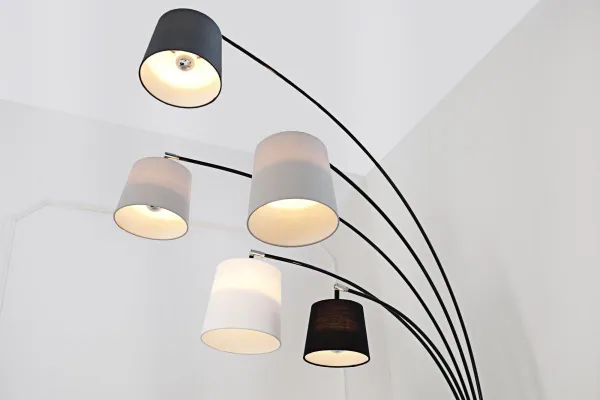 Stojací lampa LANSING Dekorhome Biela / sivá