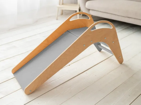 Woodisio Drevená šmýkačka pre deti Miri buk Farba: Prírodné drevo