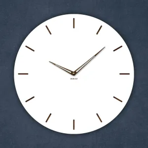 Minimalistické drevené hodiny