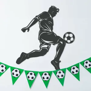 Drevený športový obraz na stenu - Futbalista
