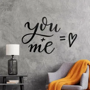 Krátky anglický nápis na stenu - You + Me