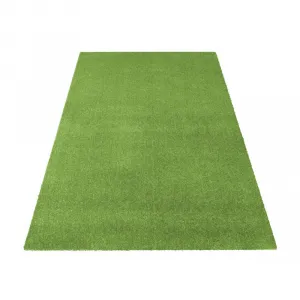 Domtextilu Jednofarebný koberec zelenej farby Šírka: 200 cm | Dĺžka: 300 cm 30926_26424