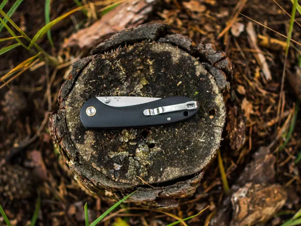 CJRB Feldspar J1912 Black G10