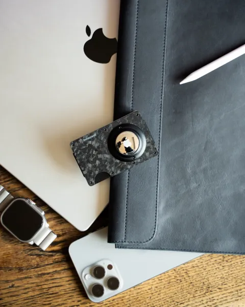 Innocent Smart AirTag Wallet - Black
