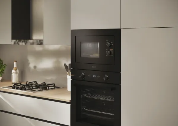 Candy CA38FMW8NB + BENEFIT