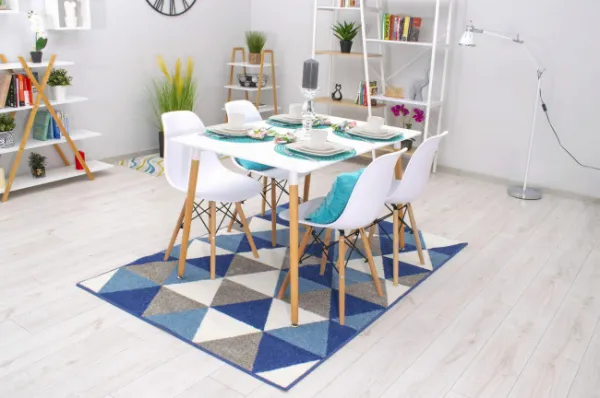 Okrúhly stolový set TODI 80cm biely + 4 stoličky OSAKA biely