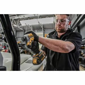 DEWALT 18V XR 1/4” Hex aku rázový uťahovák, 2x 5,0 Ah DCF850D2T-QW