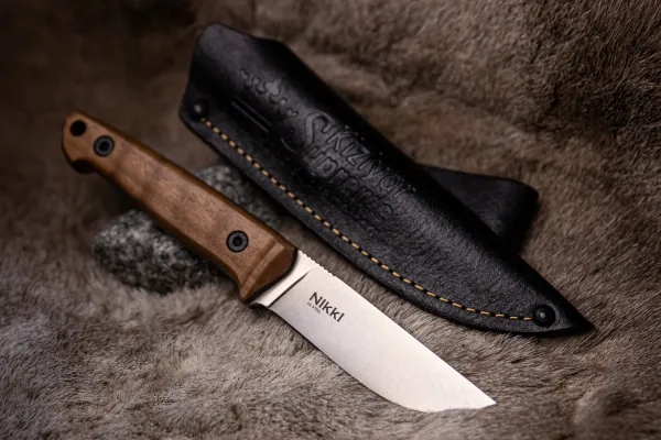 Kizlyar Supreme Nikki D2 SW Walnut
