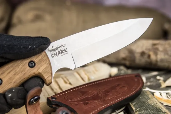 Kizlyar Supreme Shark AUS-8 SW Walnut