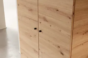 ArtAdrk Šatníková skriňa EVI 09
