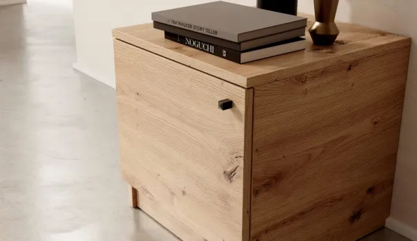 ArtAdrk Nočný stolík EVI 10