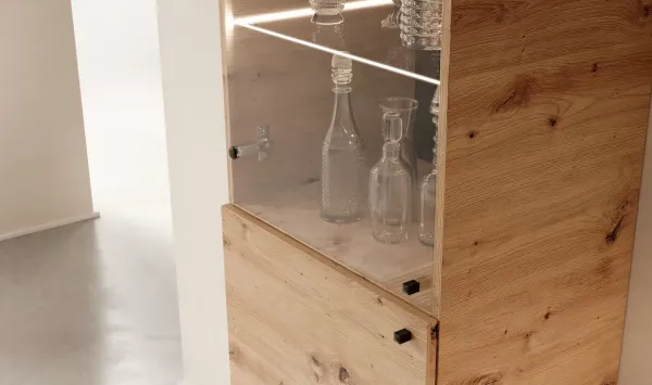 ArtAdrk Vitrína EVI 07 | s LED osvetlením