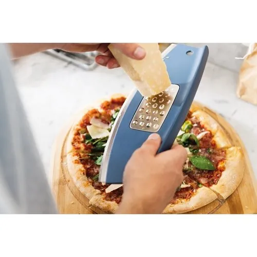 Pizza krájač a strúhadlo LEO