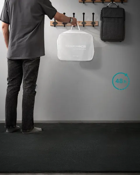 SONGMICS Protišmykový koberec DARVIN 120 x 170 cm tmavosivý