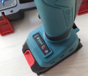 Violeworks bezuhlíkové elektrické záhradné nožnice 4 hrúbky strihu do 30mm + kufor, Vhodné pre batériu MAKITA 18V Batéria: 2ks batéria