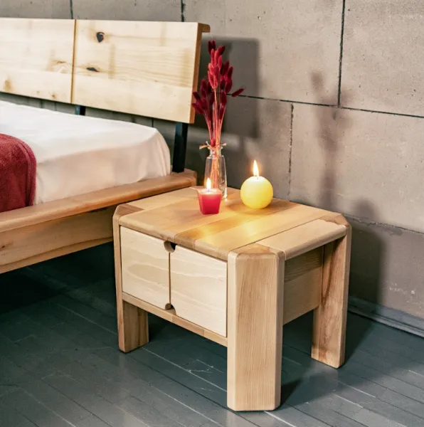 MarLiving Nočný stolík LOFT 01 z masívu