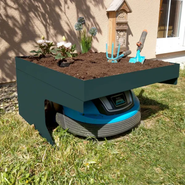 Garáž pre robotickú kosačku G60