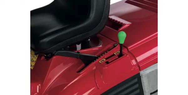 Záhradný traktor Honda HF 2625 HM