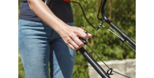 Benzínová kosačka s pojazdom Honda HRG 466 SKEP