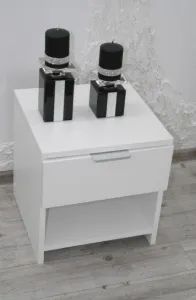 Elvisia Nočný stolík 3D | biela