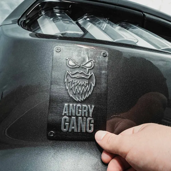 NÁLEPKA NA AUTO ANGRY BEARDS