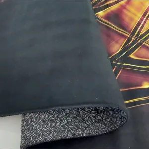 ČiernykoberecsvýraznýmvzoromŠírka:60cm|Dĺžka:100cm51112_105251