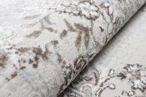 Svetlýkrémovo-sivýdizajnovývintagekoberecsovzormiŠírka:80cm|Dĺžka:150cm56591_115423