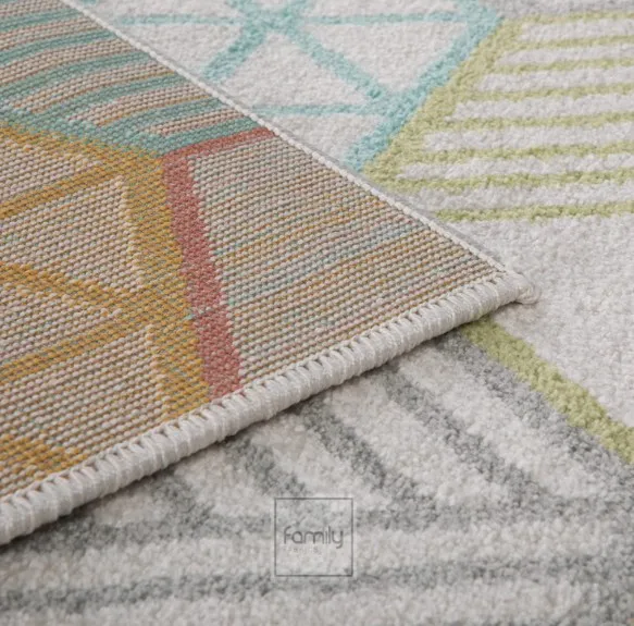 PestrofarebnýkoberecsgeometrickýmivzormiŠírka:120cm|Dĺžka:160cm45959_123330