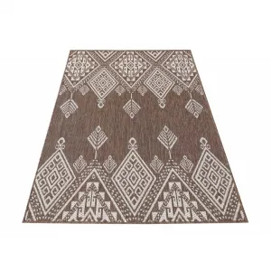 UnikátnykoberecsmodernýmgeometrickýmvzoromŠírka:80cm|Dĺžka:150cm46202_98805