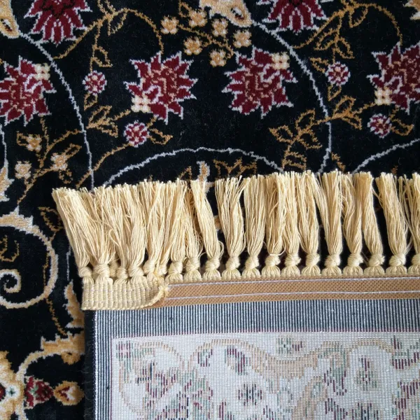 Domtextilu Kvalitný vintage koberec v čiernej farbe Šírka: 200 cm | Dĺžka: 290 cm 30938_26453