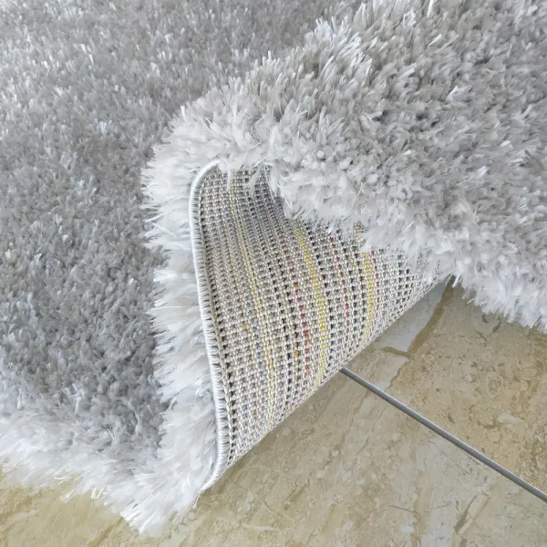 Domtextilu Chlpatý koberec sivej farby Šírka: 200 cm | Dĺžka: 290 cm 34582_32847