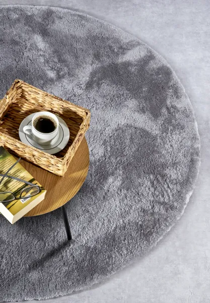 ELLE Decoration koberce Kusový koberec Cosy 106110 Silver kruh z kolekcie Elle - 200x200 (priemer) kruh cm