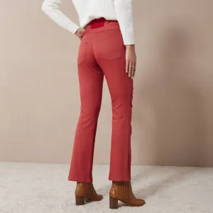 Bootcut džínsy s vysokým pásom, pre vyššiu postavu
