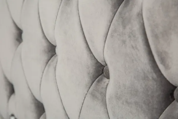 LuxD Posteľ Spectacular strieborná  180 x 200cm