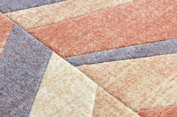 Koberec FEEL 5673/17931 HERRINGBONE béžová / terakota / fialová