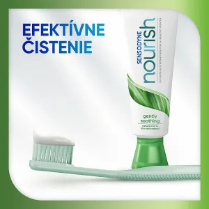 Sensodyne Nourish Healthy Clean zubná kefka