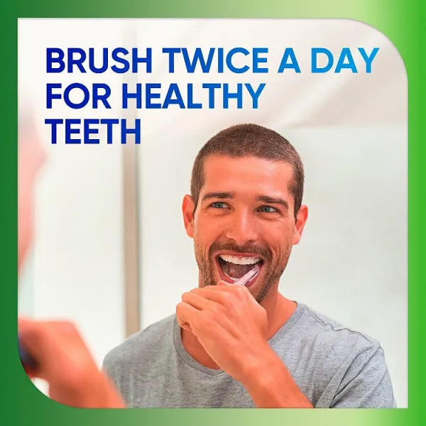 Sensodyne Nourish Healthy Clean zubná kefka