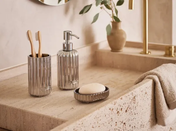 Verrez Toothbrush Holder Silver