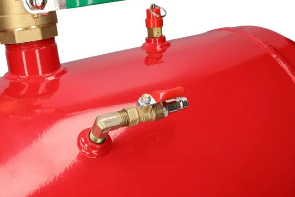 INVENTO Tlakové delo na pneumatiky 30 litrov