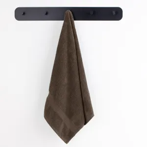 Bavlnený uterák DecoKing Marina hnedý, veľkosť 50x100