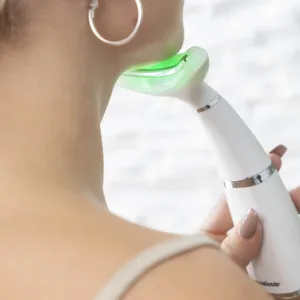 InnovaGoods Masážní přístroj na dvojitou bradu s fototerapií, termoterapií a vibracemi Kinred