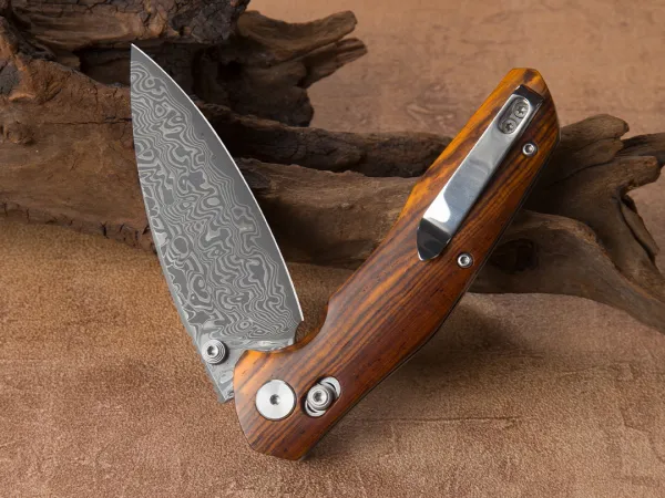 Bestechman Ronan BMK02L Damascus