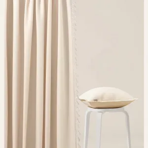 KrémovýzávesLaranariasiacupáskusostrapcami140x250cm