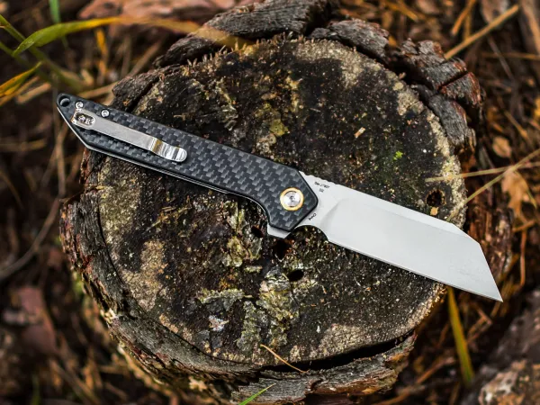 CJRB Rampart J1907 D2 Carbon Fiber G10