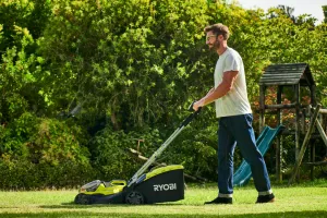 AKU kosačka na trávu RYOBI RY18LM37A-240 RY5133004798