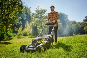 AKU kosačka na trávu RYOBI RY36LMX51A-160 s pojazdom RY5133004589