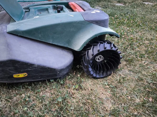 Široké kolesá pre Robomow RS, Cub Cadet XR, Wolf Garten RoboScooter