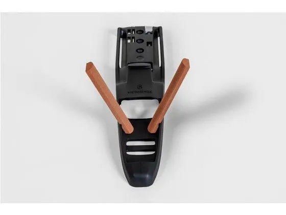 Victorinox Venture Pro Kit