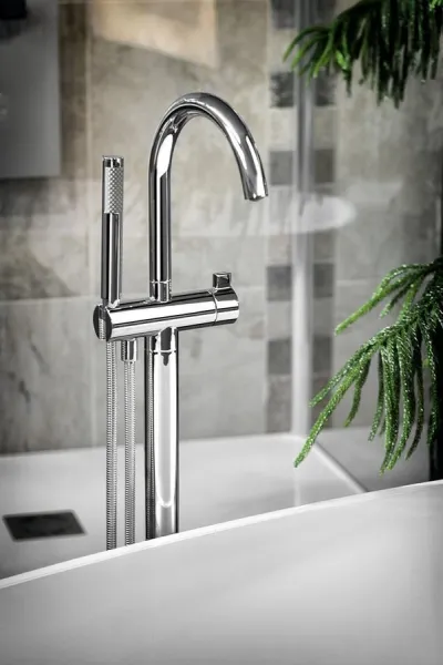 RHAPSODY vaňová batéria s pripojením do podlahy, výška 1077mm, chróm R5018